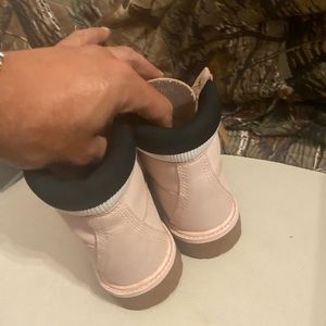 Pink timberlands 3y